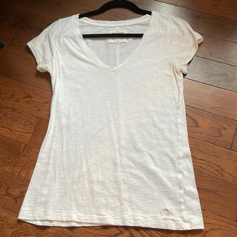 Abercrombie t shirt